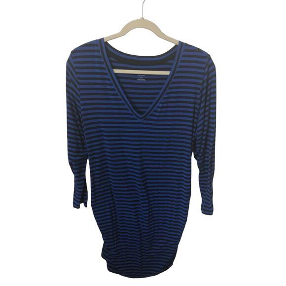 Liz Lange Dresses & Skirts - Liz Lange maternity dress size L